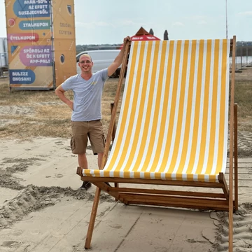 BIG Nyugágy Citromsárga-Fehér csíkos